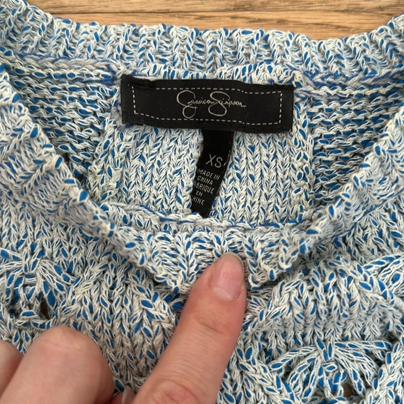 Jessica Simpson sweater Blue, white with back openings, XS - Picture 2 of 7